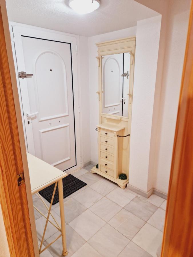 Magnifico Chalet Adosado En Torrevieja, Alicante. Extérieur photo